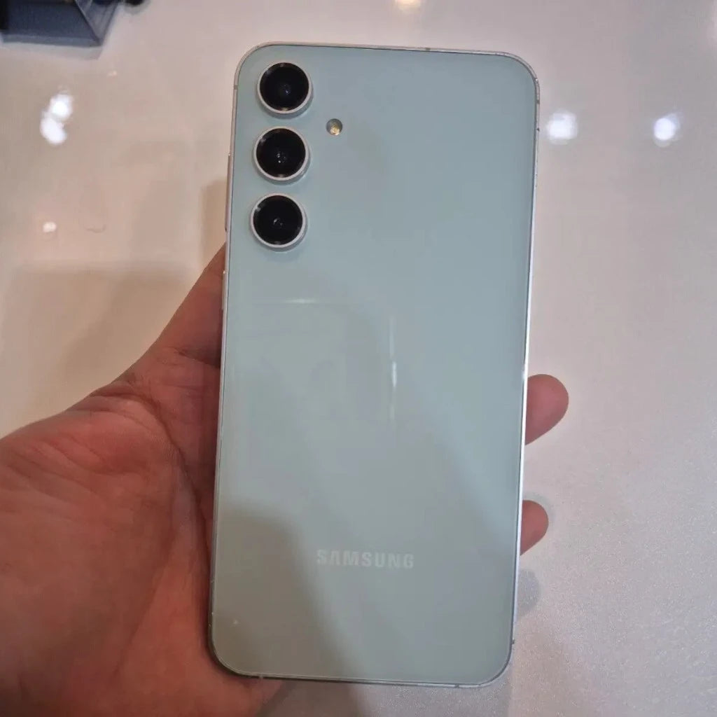 Samsung Wide 6 – Stylish Performance Smartphone with Smooth User Experience